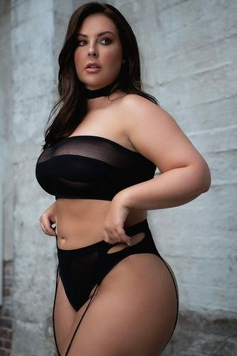 Choker, Bandeau Top and Pantie with Garters - Curvynlingerie Plus Size