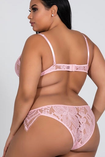 Lace bralette and panty - Curvynlingerie Plus Size