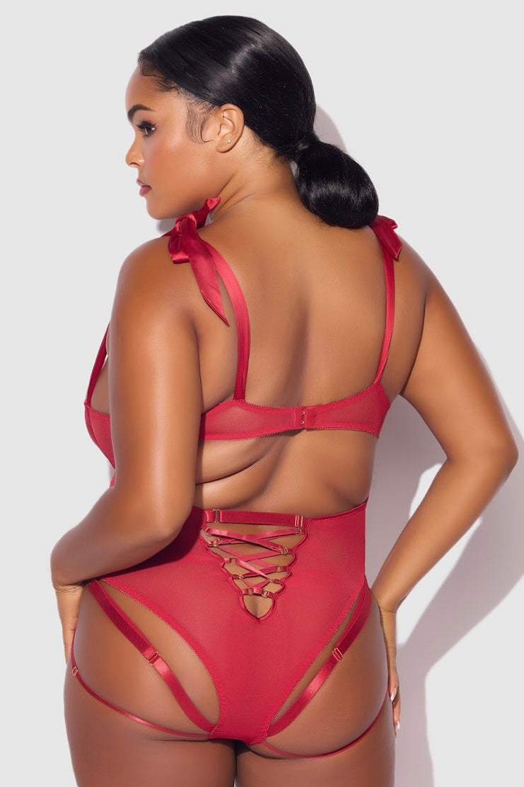 Plus size Rosalie lace teddy red