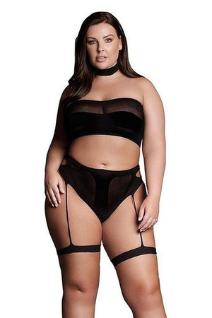 Choker, Bandeau Top and Pantie with Garters - Curvynlingerie Plus Size 
