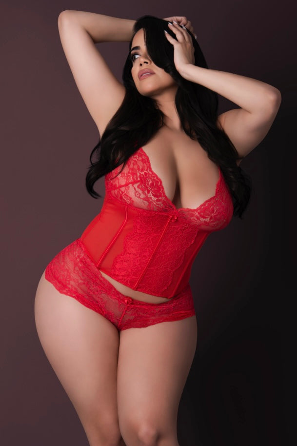 Plus size plunge Bustier & Boy Short Set