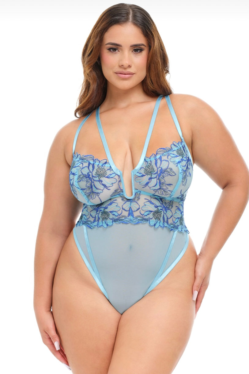 Plus size Amelia teddy