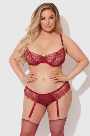 Plus size Eden bra and panty set