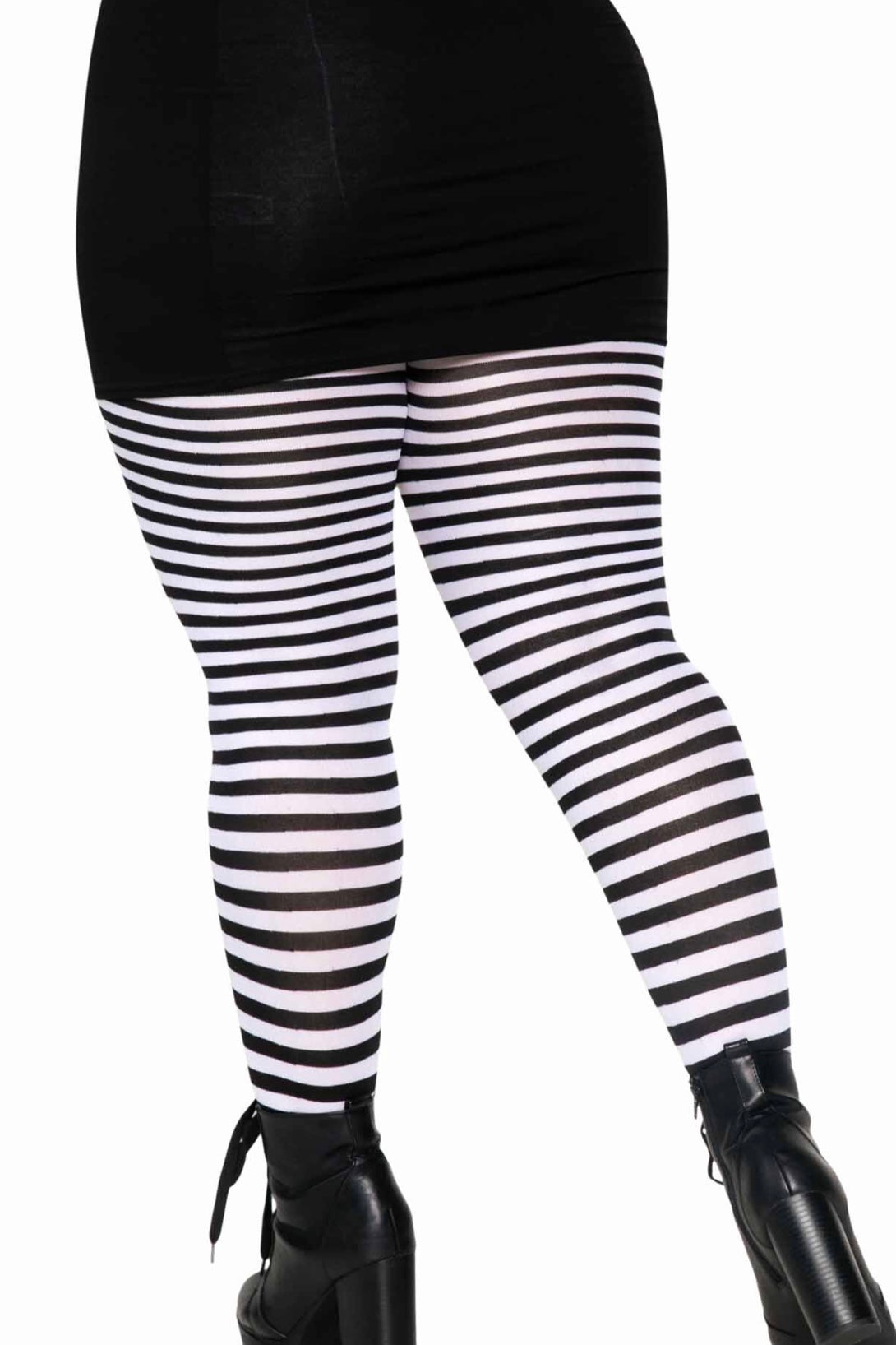 Striped tights - CurvynBeautiful 